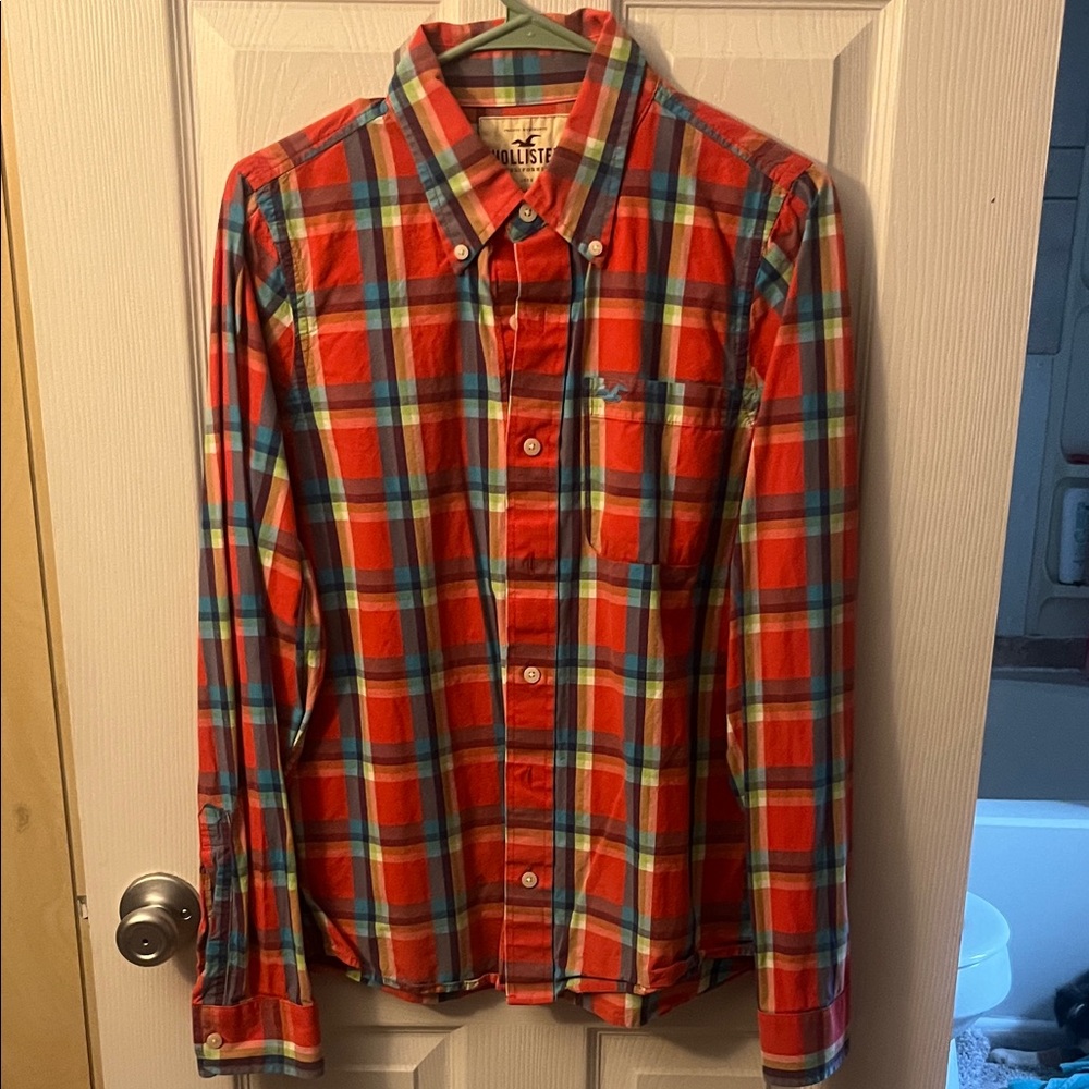 Hollister Women’s Vibrant Plaid Button-Down Shirt